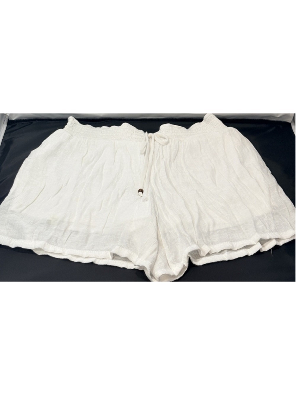APT.9 Women Shorts Small White Pull On Elastic Drawstring Coastal Linen Blend S